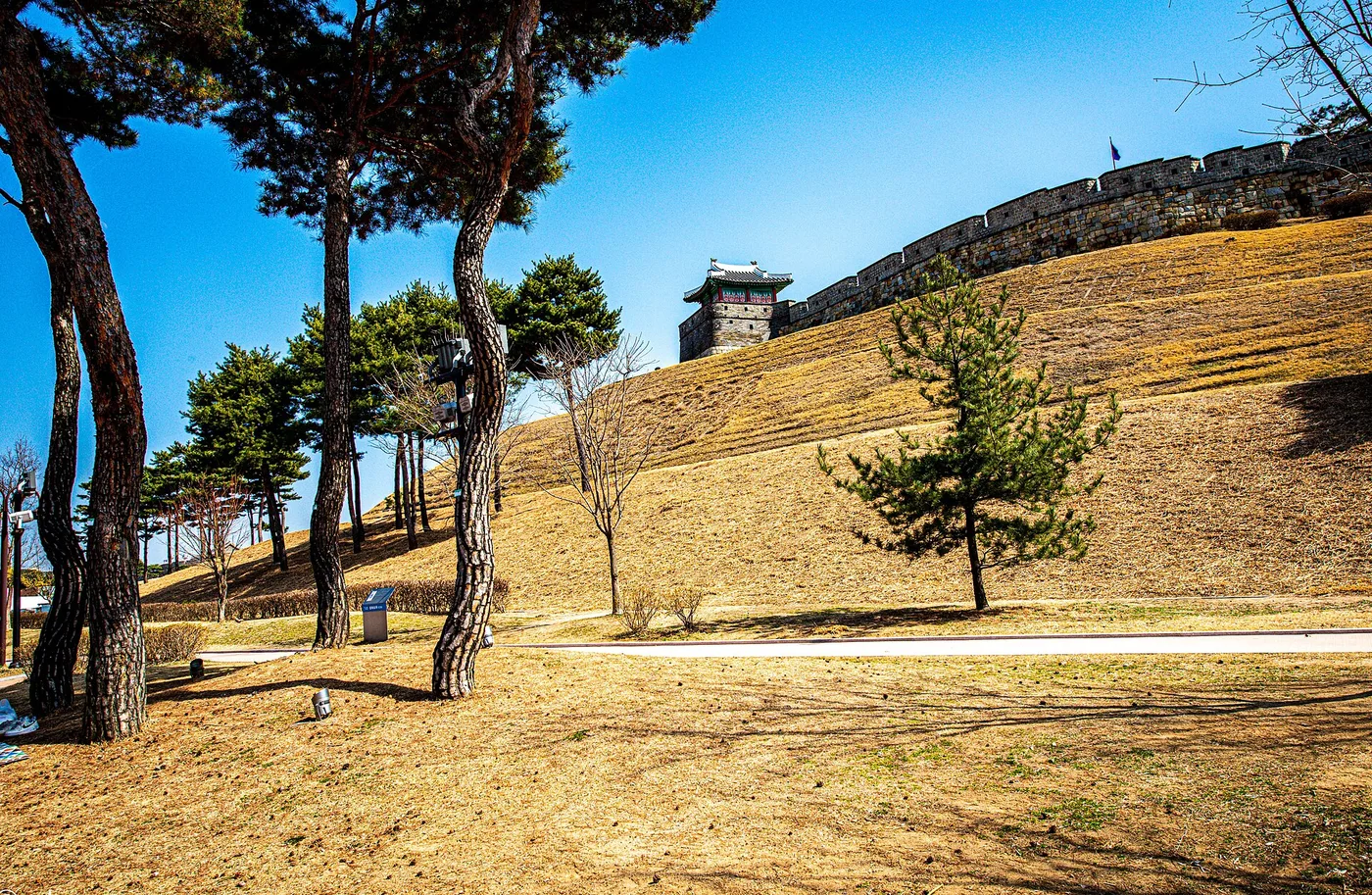 A watchtower on the Suwon Hwaseong fortress wall